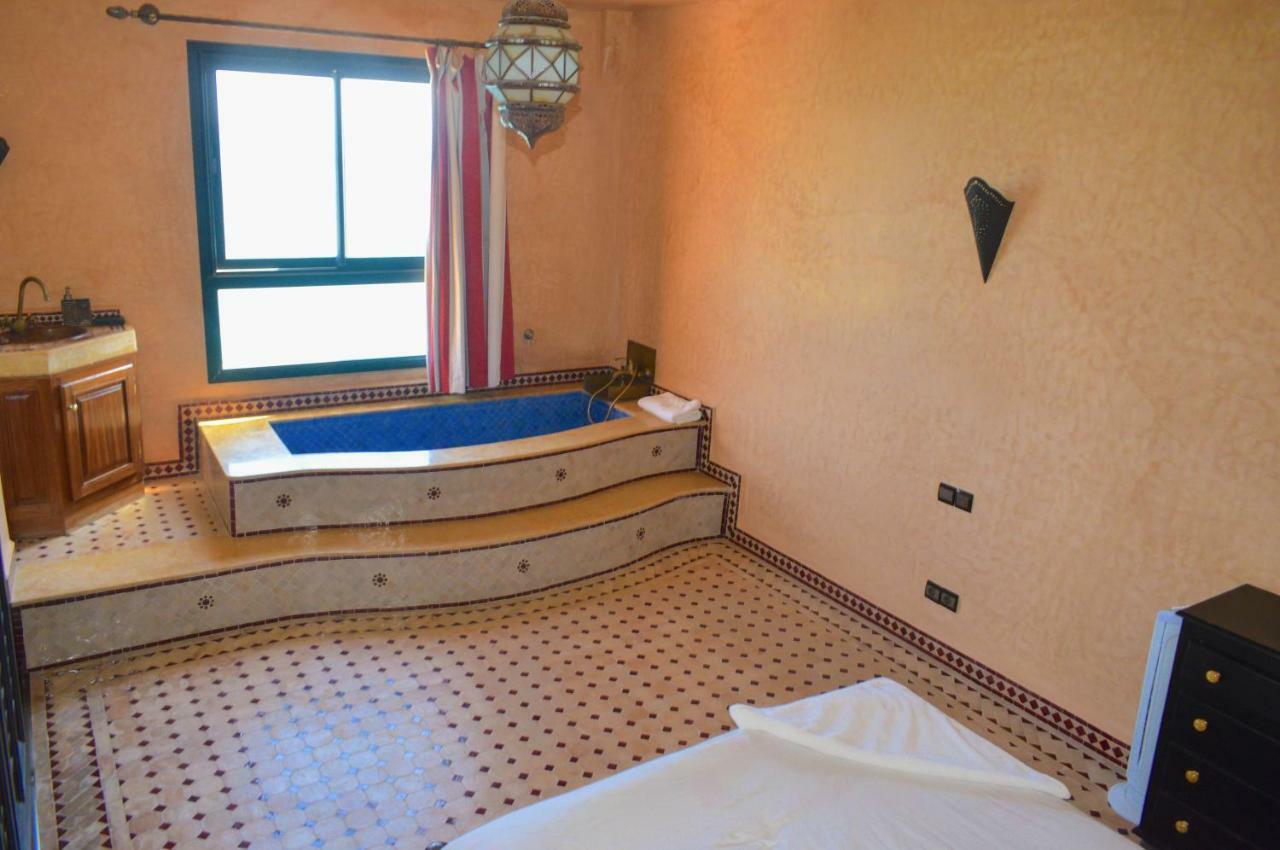 Bouad Seafront Apartments & Rooms Taghazout Buitenkant foto
